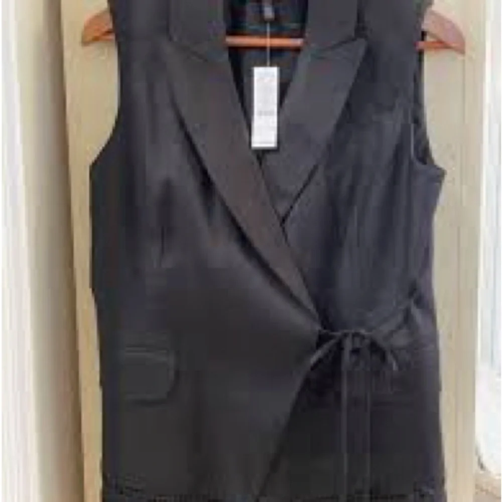 White House Black Market Tie Front Studio Vest Blazer Eyelet Jacket Size 12 - Picture 8 of 8